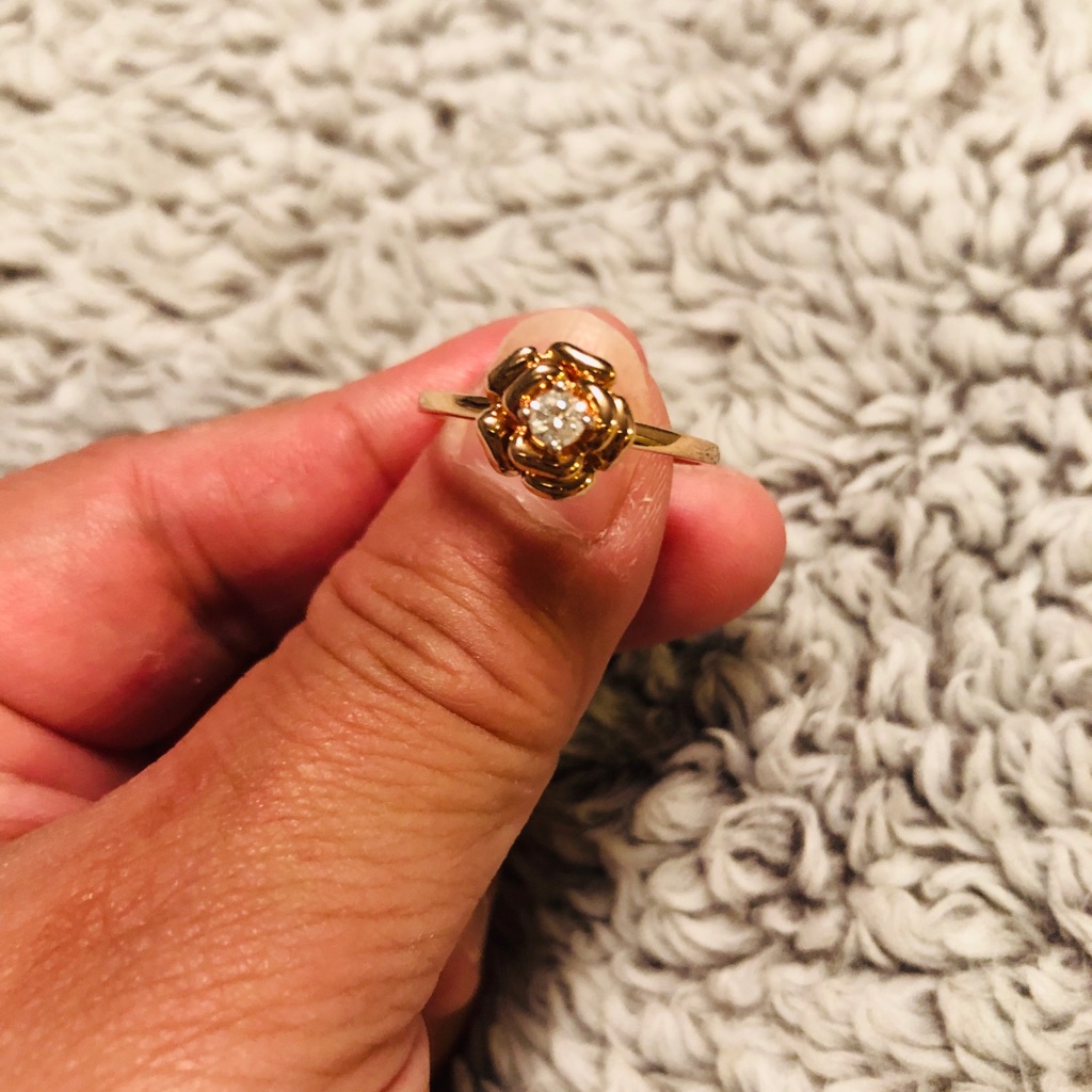 10k Rose Gold Diamond Rose Ring
